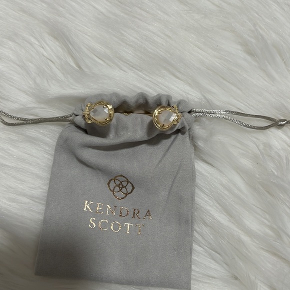 Kendra Scott matching set - Picture 6 of 6